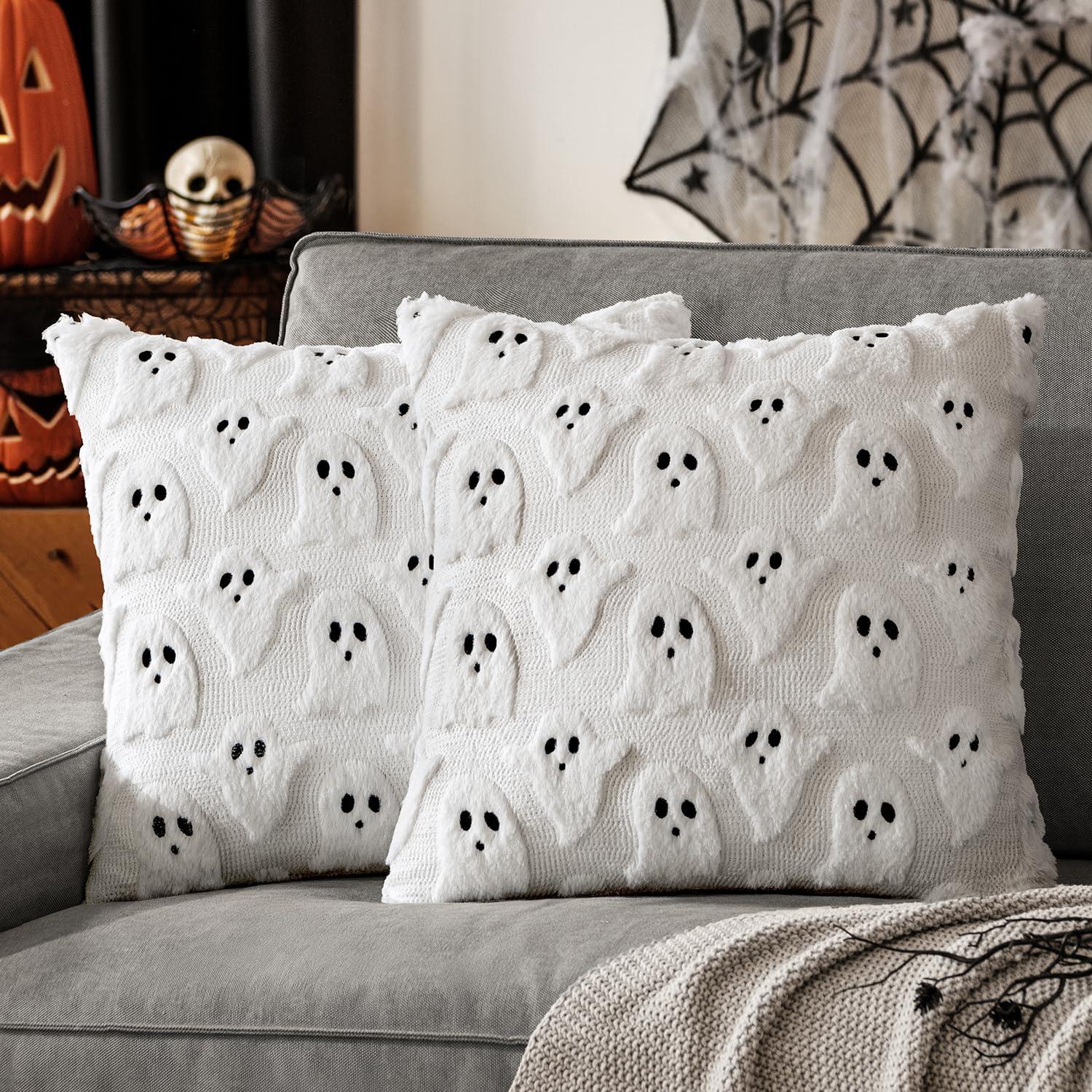 Spook-tacular Halloween Decor: Spiders, Ghosts, & Witches