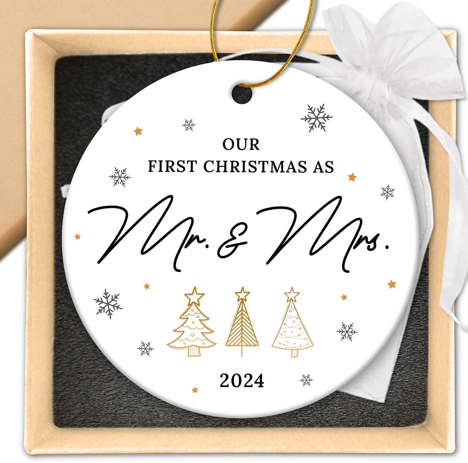 Top Wedding Gifts 2025: Celebrate Your First Christmas