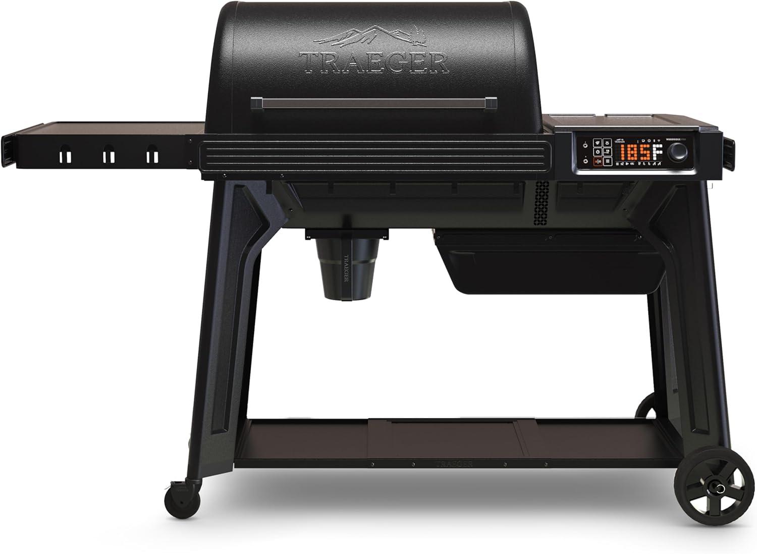 Top 3 Electric Smokers for Flavorful Outdoor Grilling