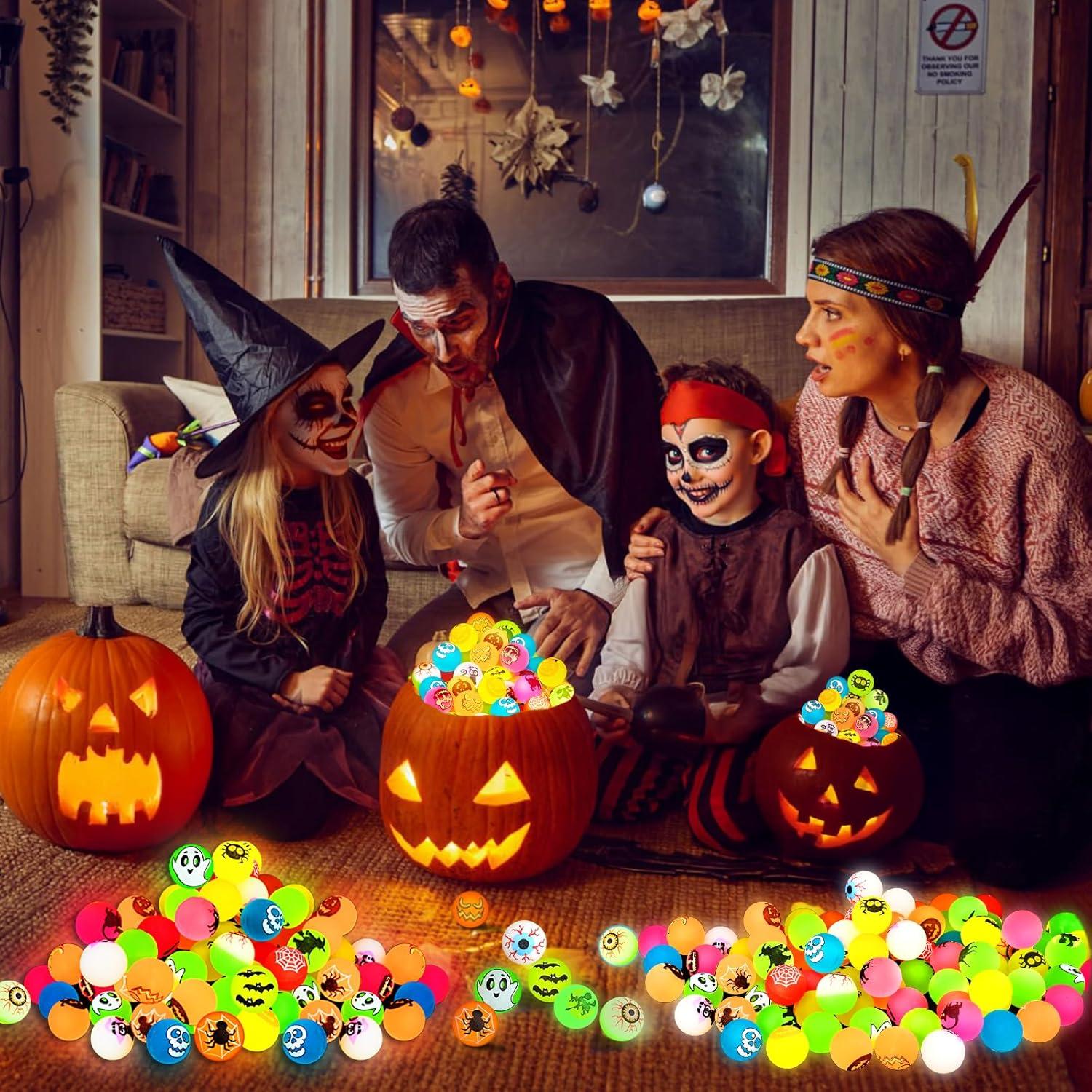 Top Halloween Glow-in-the-Dark party Favors Roundup